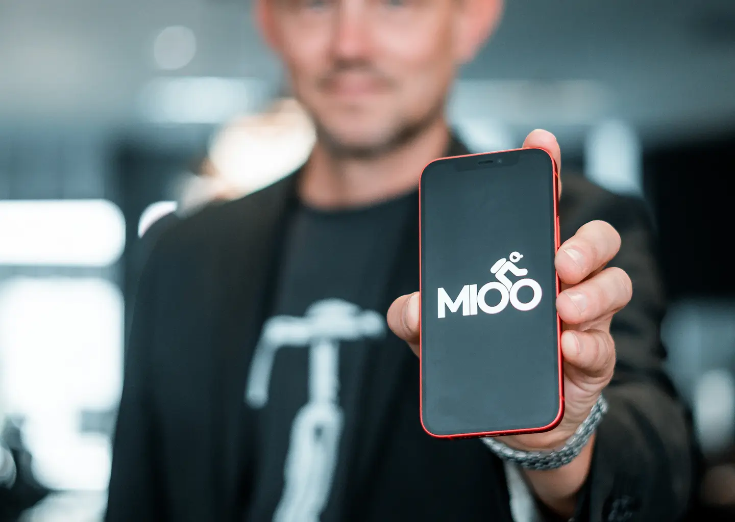 Gränssnittet för appen Mioo, en peer-to-peer-plattform för cykeltjänster, presenterades i en Ministry of Programming .